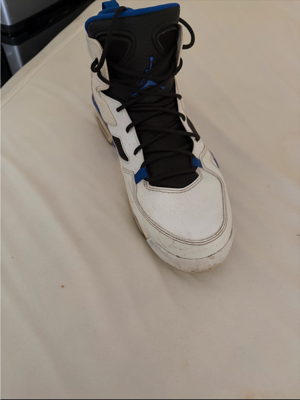 Jordan Men's White, Black & Blue High-Top Basketball Shoe